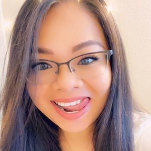 Meet your Posher, Carrie